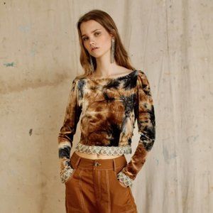 Lenni the Label Velvet Tie Dye Top - Quartz Tan
